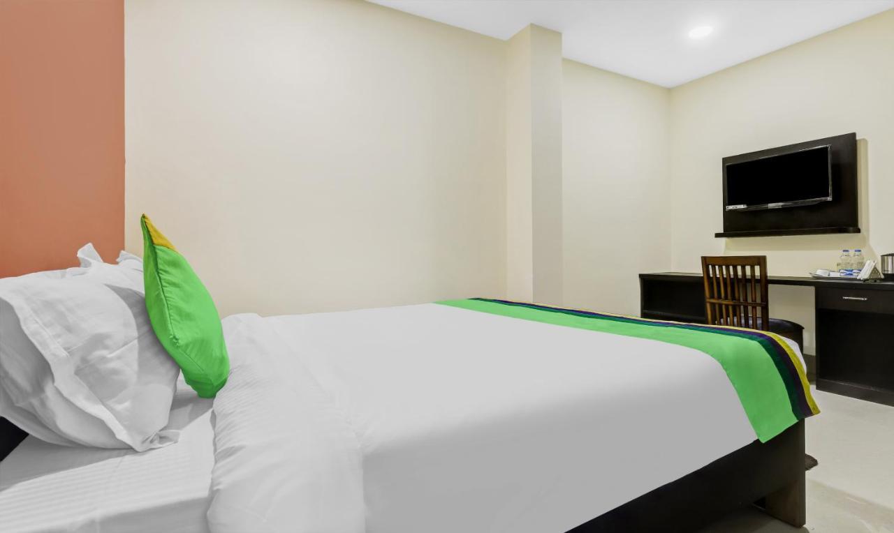 Treebo Hotel Mobi Vip Airport Ґувахаті Екстер'єр фото