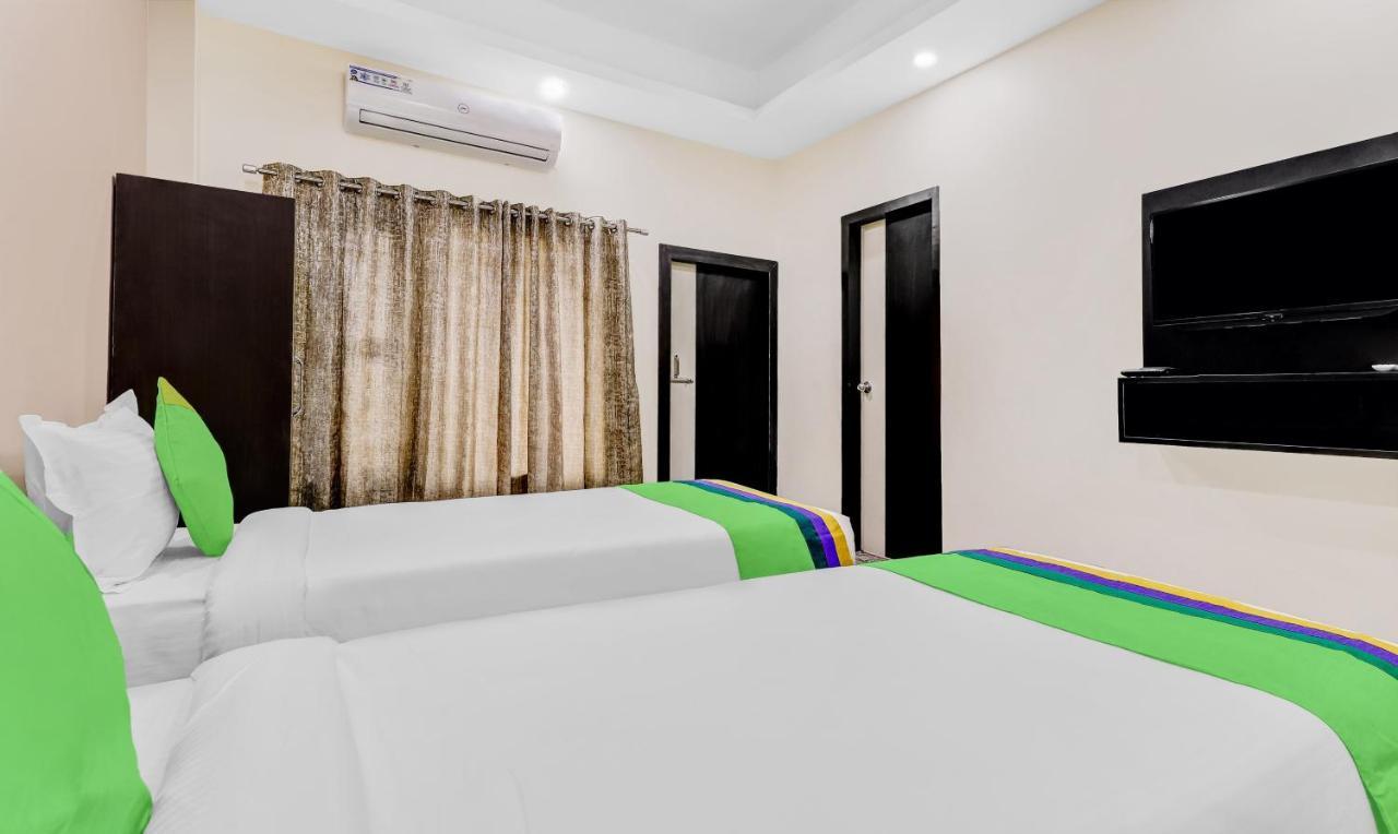 Treebo Hotel Mobi Vip Airport Ґувахаті Екстер'єр фото