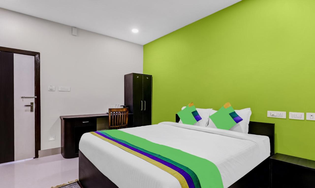 Treebo Hotel Mobi Vip Airport Ґувахаті Екстер'єр фото